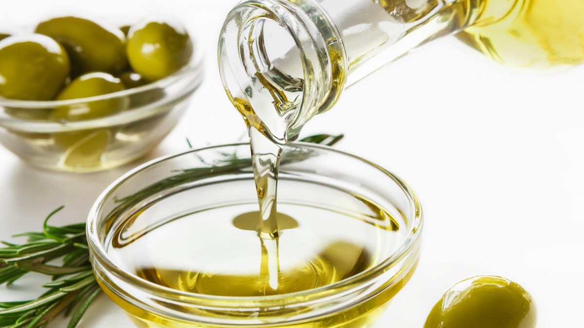A Drizzle of Olive Oil Reduces Blood Pressure