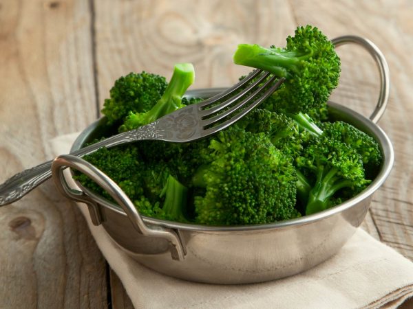 Image from a post with the title: Broccoli Fights Breast Cancer (Better Than Taxol?).