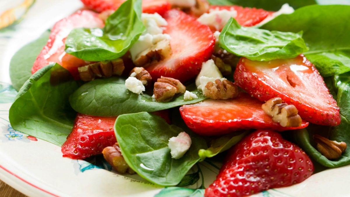 Strawberries: Choose Organic For More Cancer Fighting Power