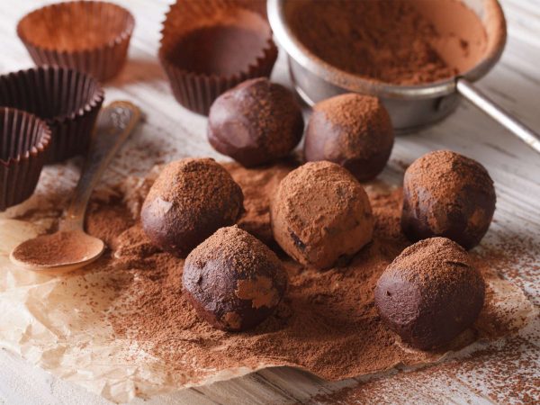 Image from a post with the title: Healthy Homemade Chocolate Truffles for Mother’s Day.