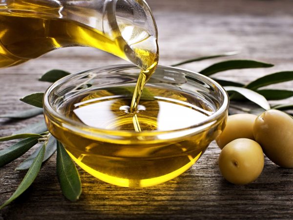 Image from a post with the title: Fake Olive Oil? 4 Ways to Tell If Your Olive Oil is Legit.