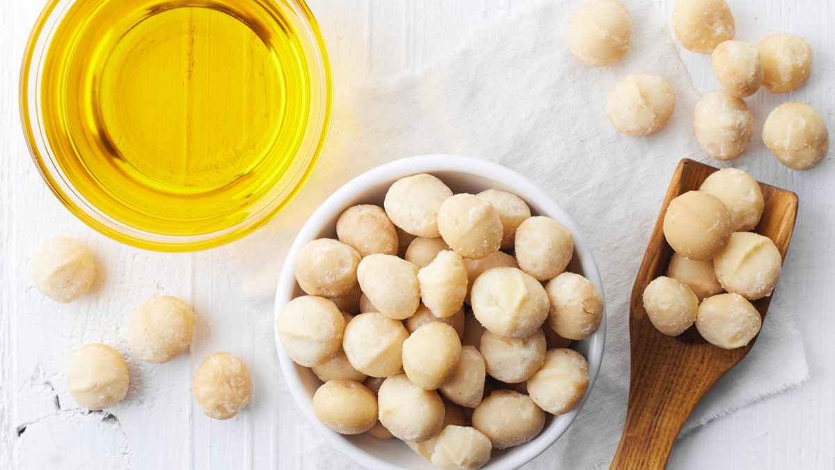 The Health Benefits of Macadamia Nut Oil