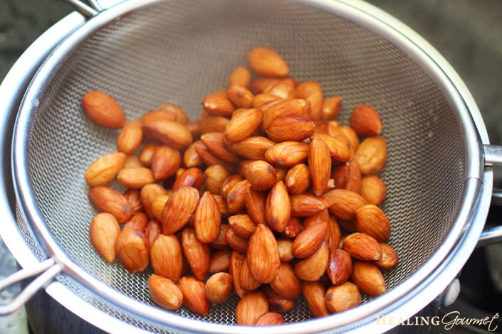 plump almonds for almond milk