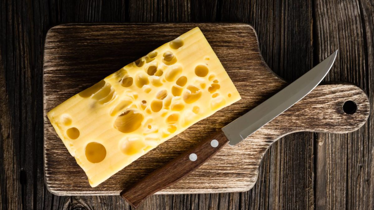 Dairy Fat Reduces Risk for Diabetes and Metabolic Syndrome