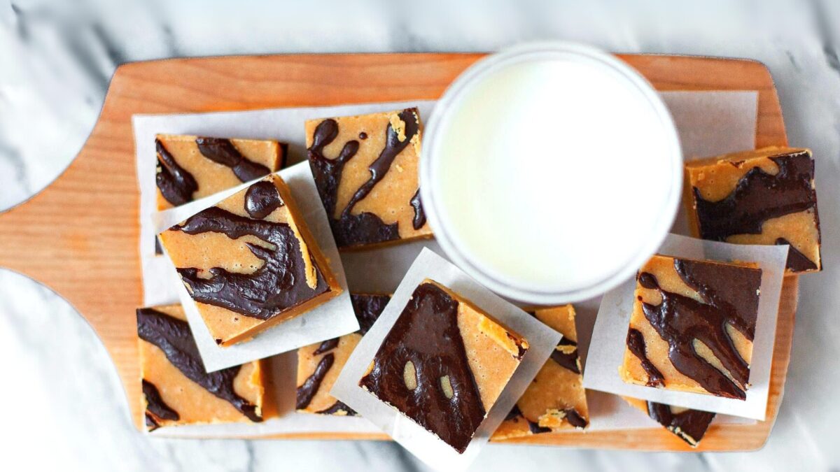 Keto Almond Butter Fudge